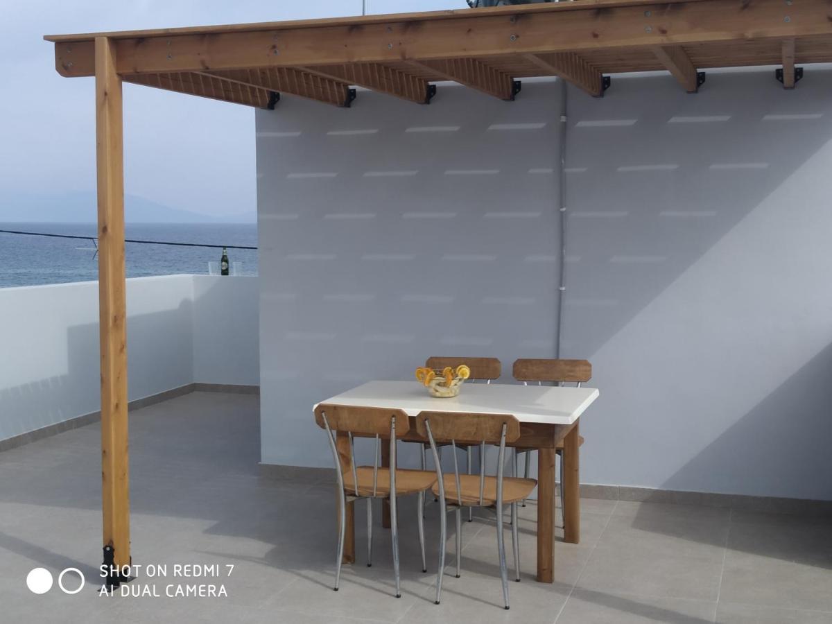 Fotaki'S Home - Comfortable Newbuilt 2 Bedroom Home, 20 Meters From The Sea Kardamena  外观 照片